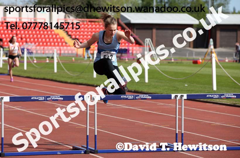 Womens under-17s 400 metres hurdles, North Eastern Track and Field Champs, Gateshead Stadium. Photo: David T. Hewitson/Sports for All Pics